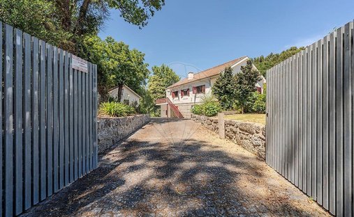 Villa a Cantelaes, Braga, Portogallo 1