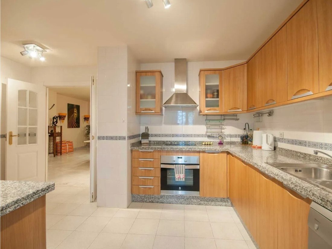 Apartamento en San Pedro Alcántara, Andalucía, España 2 - 18304316