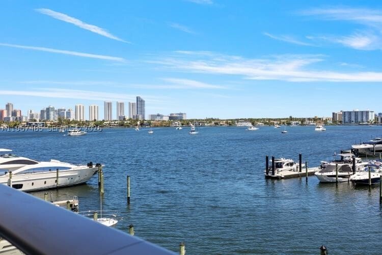 Condo in Golden Beach, Florida, United States 2 - 17245178
