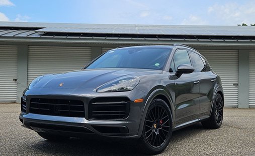 2023 Porsche Cayenne GTS in Stratham, NH, United States 1