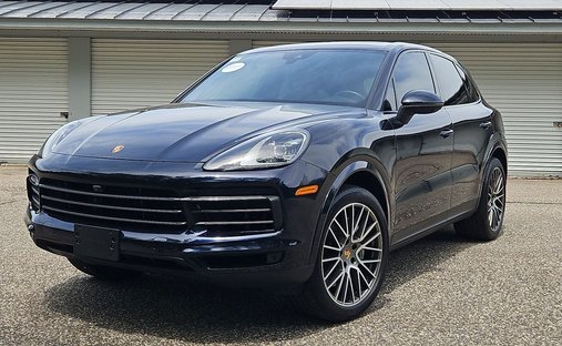 2023 Porsche Cayenne Platinum Edition in Stratham, NH, United States 1