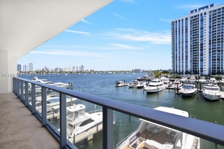 Condo in Golden Beach, Florida, United States 4 - 17245178