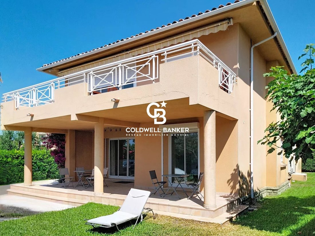 House in Le Mas Port Fréjus, Frejus, France 2 - 18304235