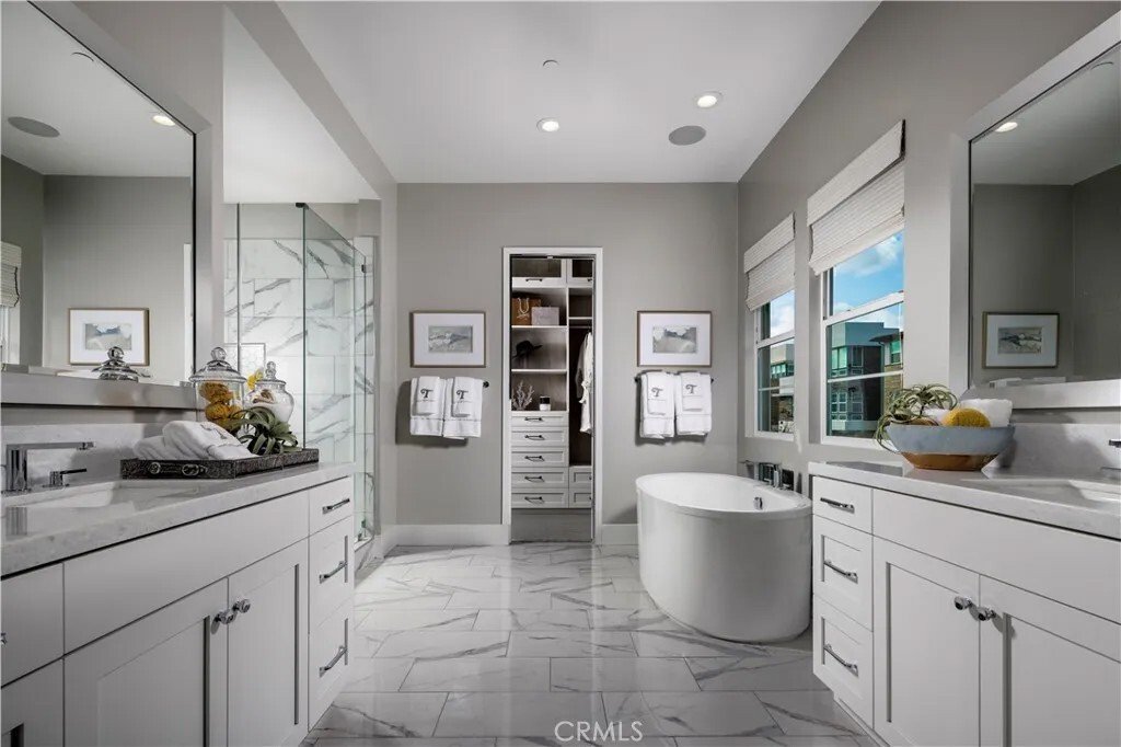 Condo in Montebello, California, United States 4 - 18303880