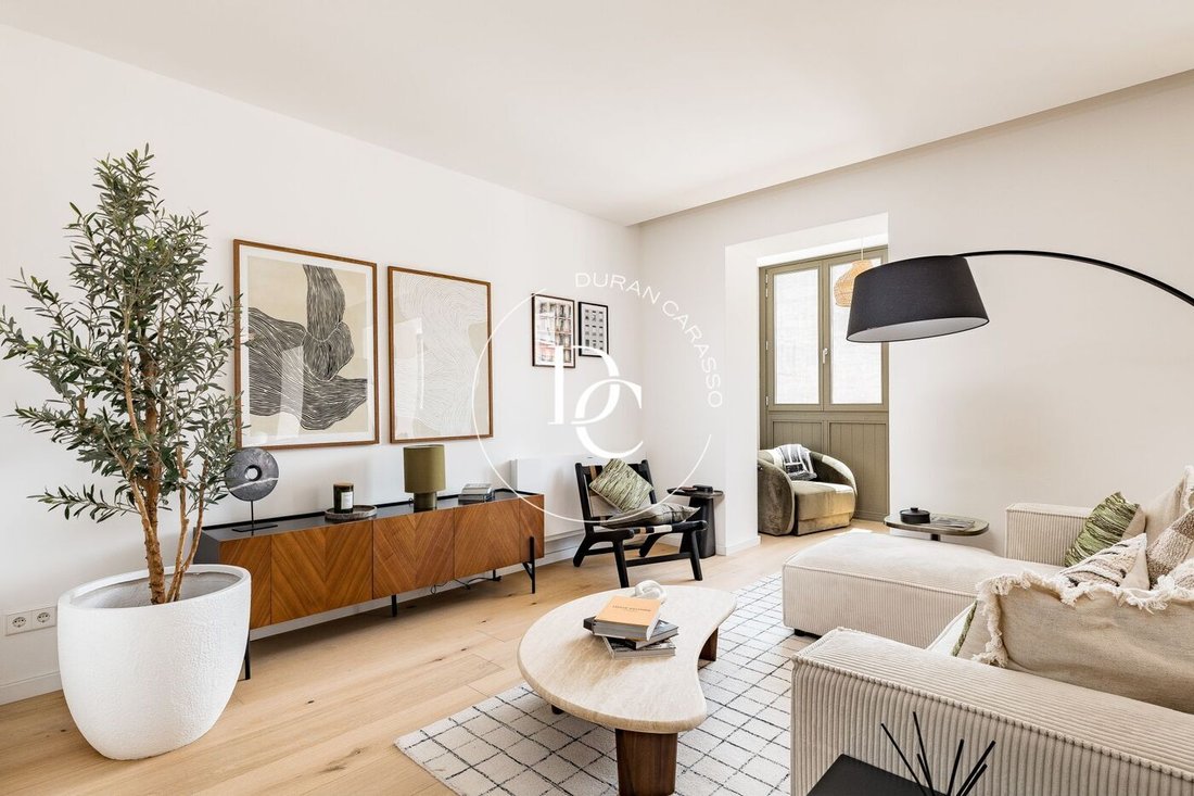 Apartment in Eixample, Barcelona, Spain 4 - 18304389