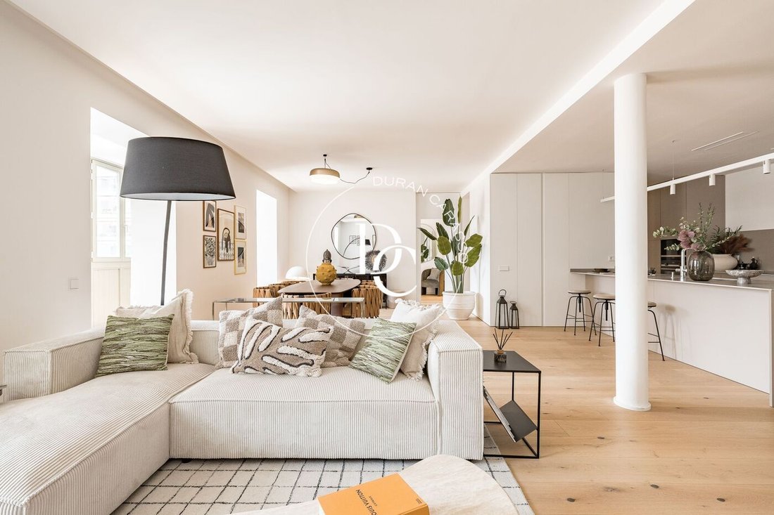 Apartment in Eixample, Barcelona, Spain 2 - 18304389