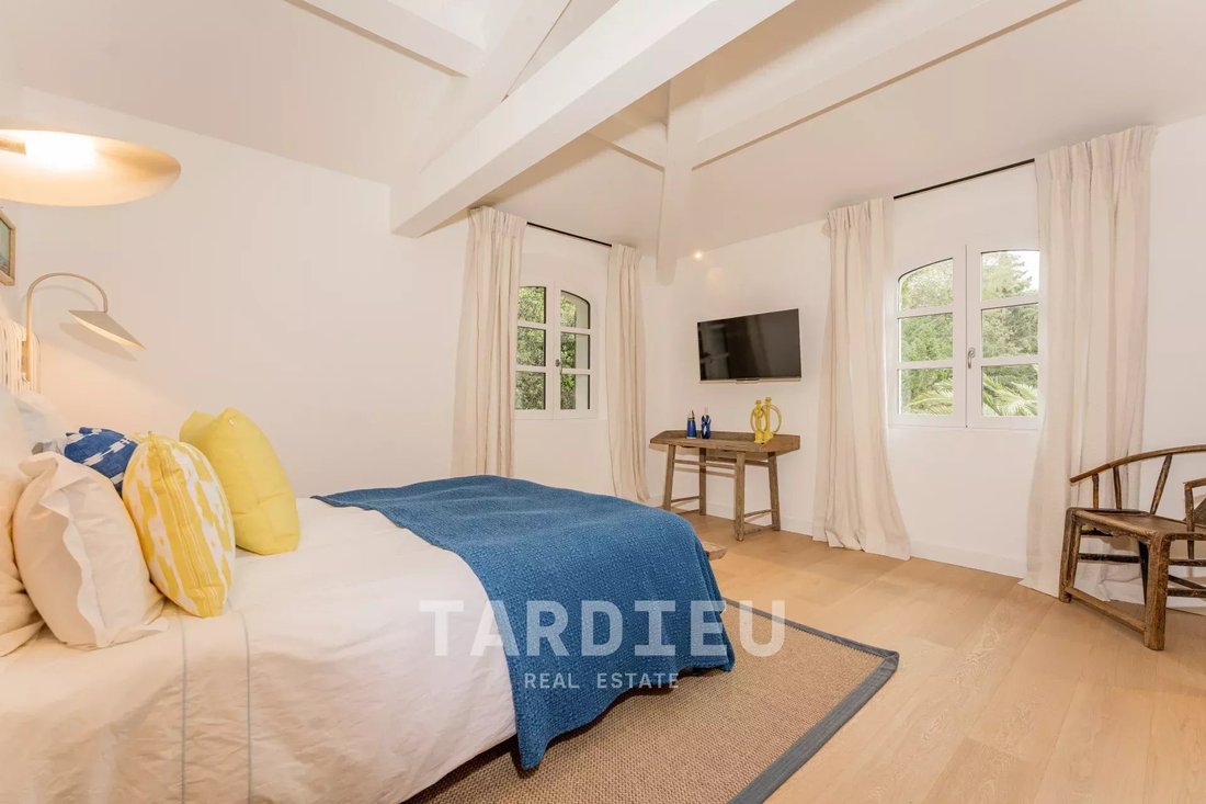 Villa in Zone Ouest Urbaine, Saint-Tropez, France 5 - 18156473