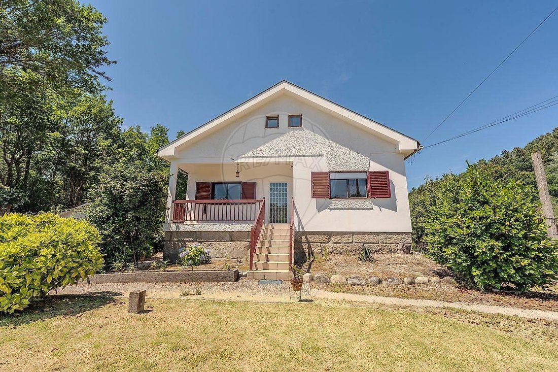 Villa in Cantelaes, Braga, Portugal 2 - 18304603