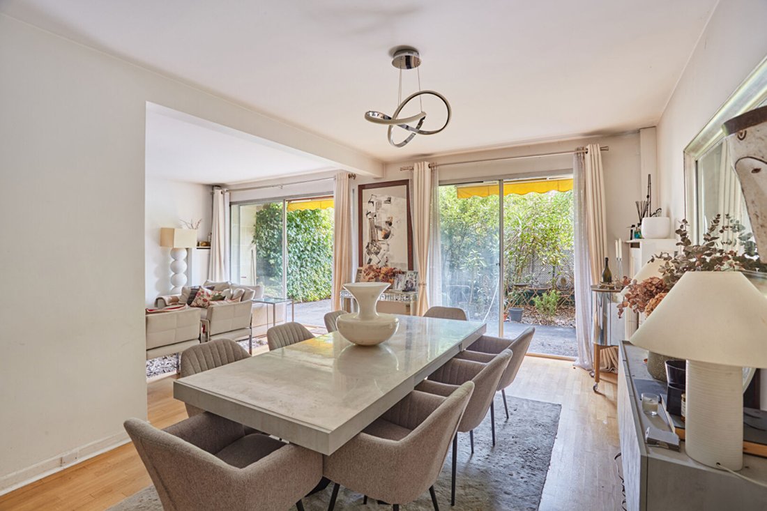 Apartment in Saint James-Delabordère, Neuilly-sur-Seine, France 2 - 18304753