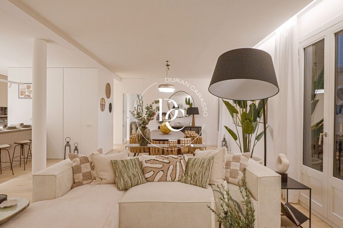 Apartment in Eixample, Barcelona, Spain 3 - 18304396