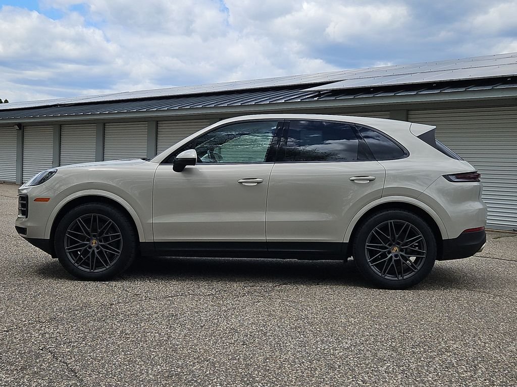 Suv in Stratham, NH, United States 2 - 17440578