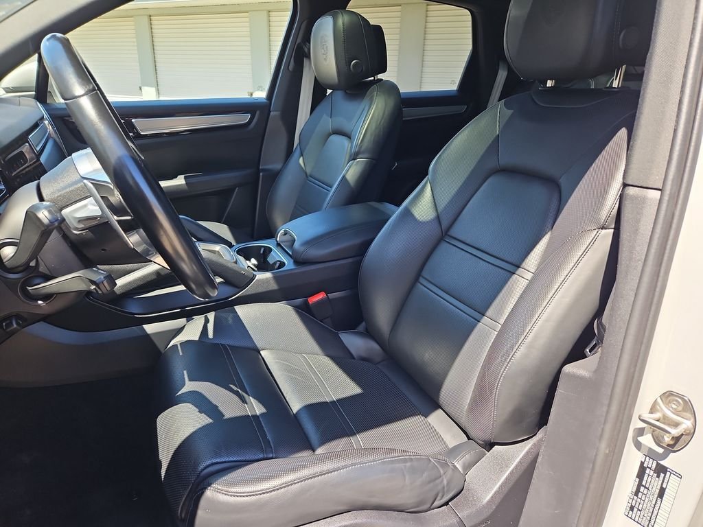 Suv in Stratham, NH, United States 5 - 17338699