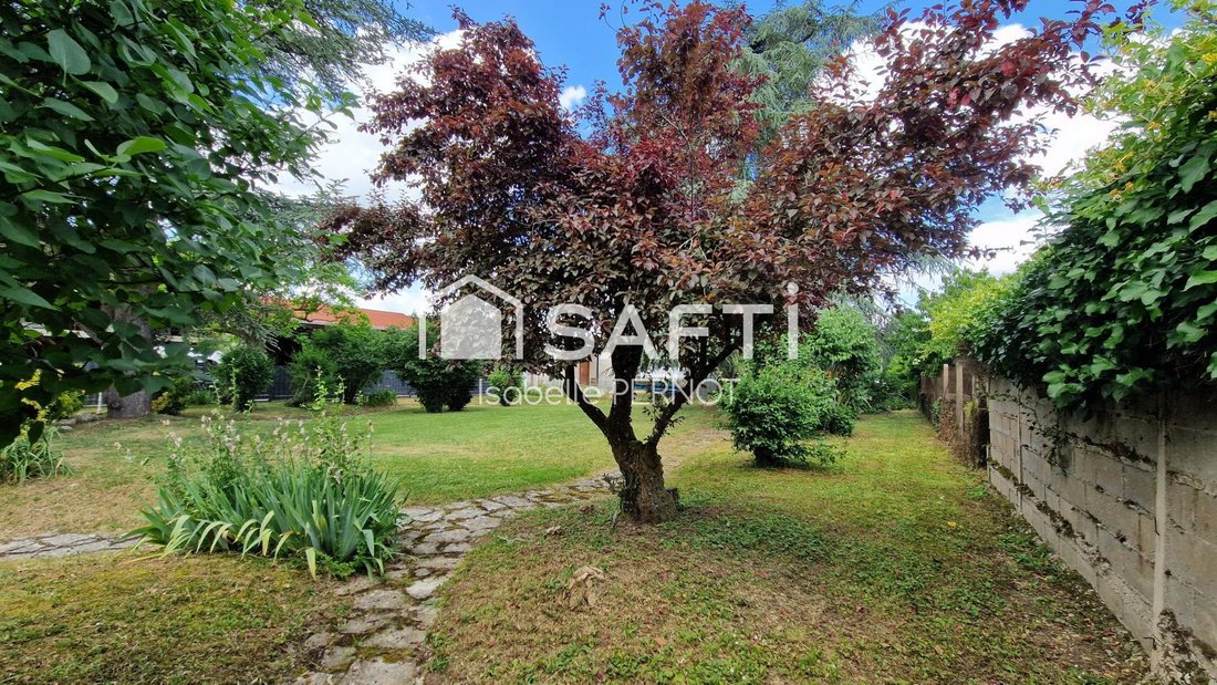 House in Chablis, Bourgogne – Franche-Comté, France 3 - 18305455