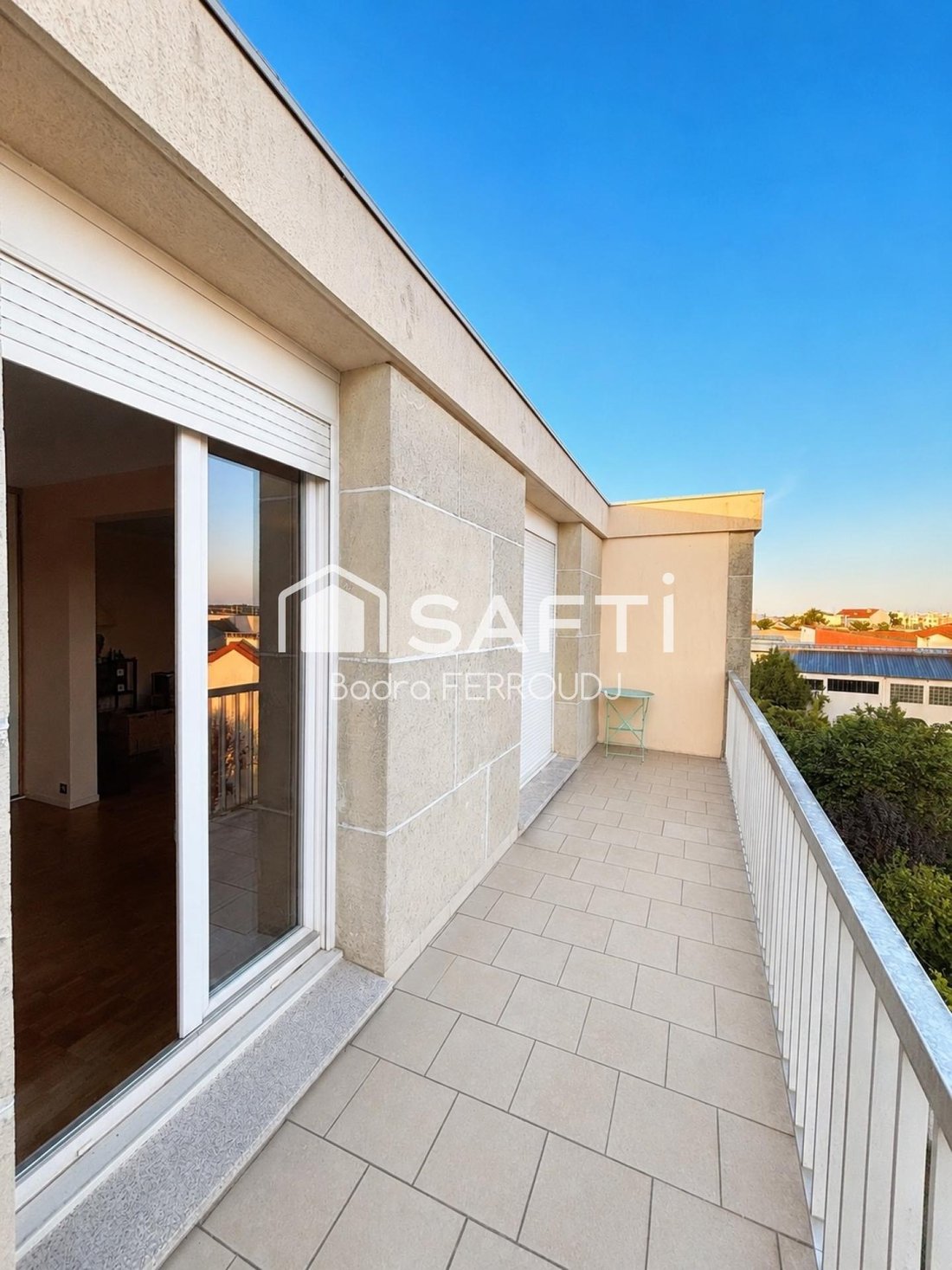 Apartment in Arrondissement of Bobigny, Ile-de-France, France 1 - 18305602