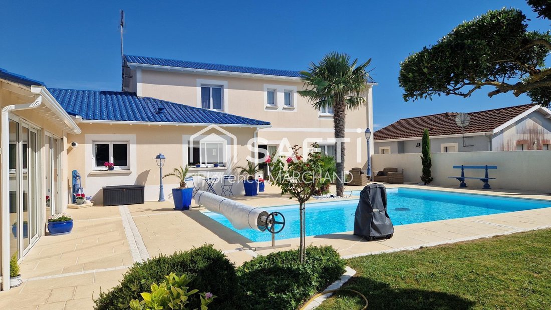 House in Est, Châtelaillon-Plage, France 1 - 18305421