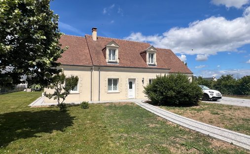 House in Larcay, Centre-Val de Loire, France 1