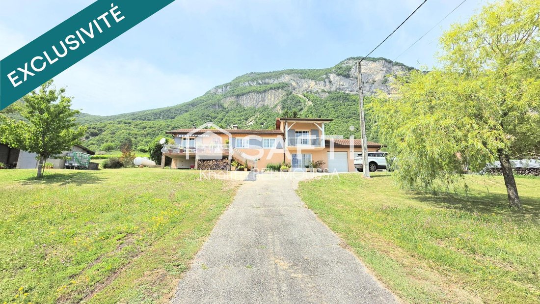 House in Culoz, Culoz-Beon, France 3 - 18305493