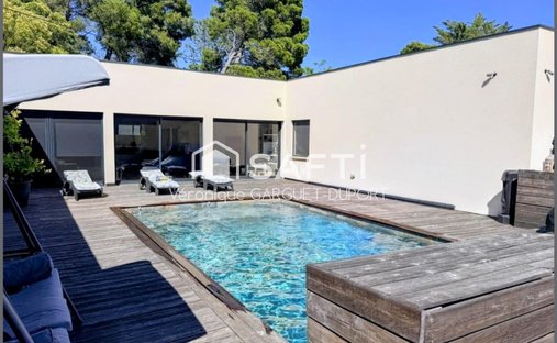 House in Ecarts, Narbonne, France 1
