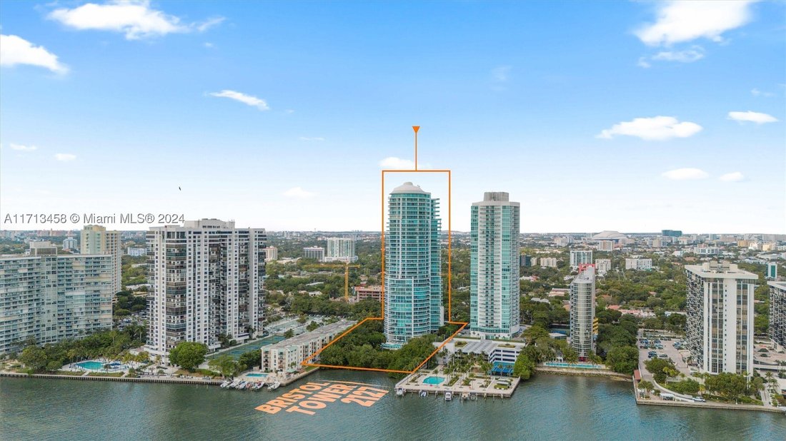 Appartement à Miami, Floride, États-Unis 2 - 18303937