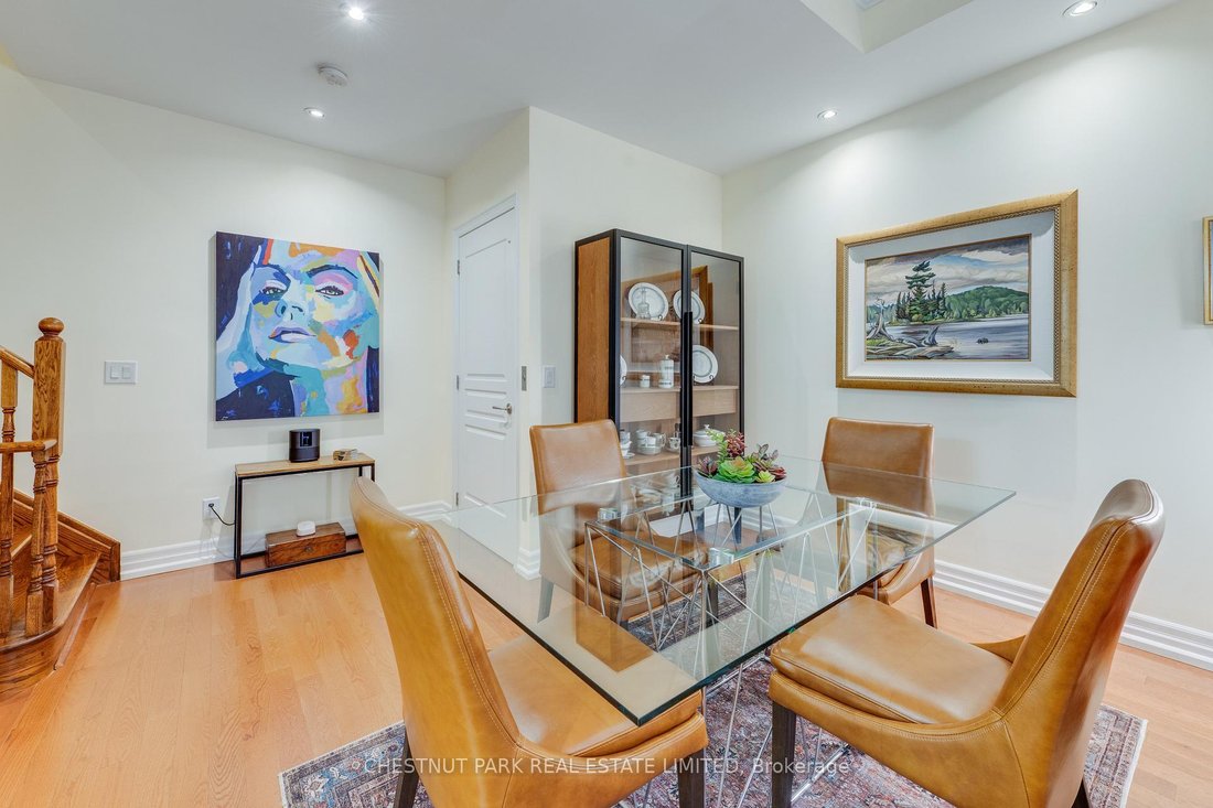 Condo in Toronto, Ontario, Canada 3 - 18304631