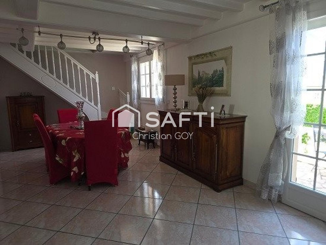 House in Plein Soleil-Zone Industrielle, Saint-Bonnet-de-Mure, France 3 - 18305552
