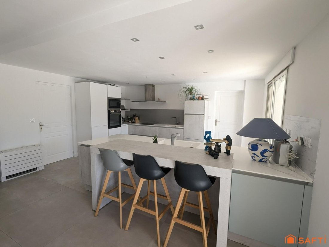 House in Centre Ville, Aigues-Mortes, France 4 - 18305542