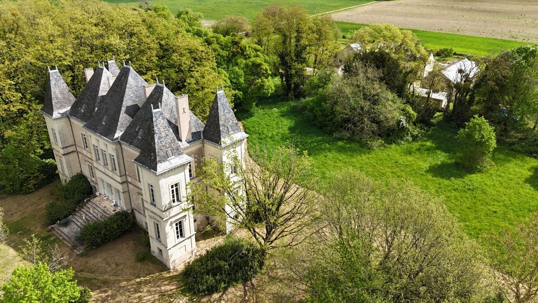House in Neuille, Pays de la Loire, France 4 - 18305416