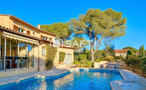 Maison à Extérieurs, Fréjus, France 1