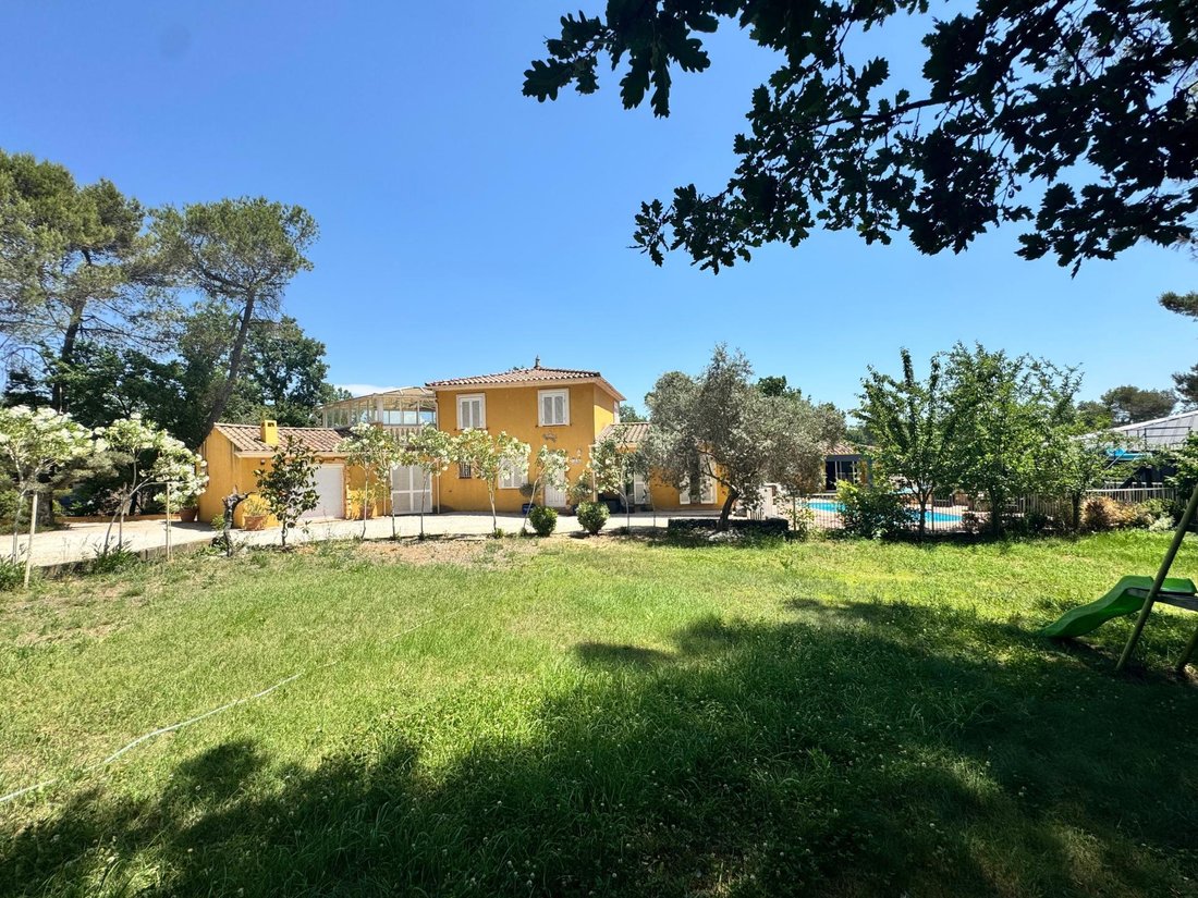 House in Périphérie Centre, Saint-Maximin-la-Sainte-Baume, France 1 - 18305583