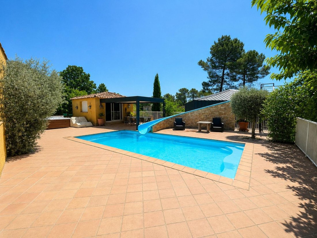 House in Périphérie Centre, Saint-Maximin-la-Sainte-Baume, France 2 - 18305583