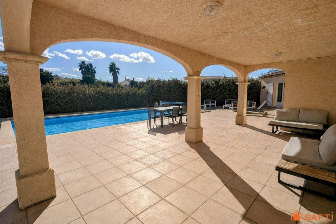 House in Centre Ville, Aigues-Mortes, France 2 - 18305542