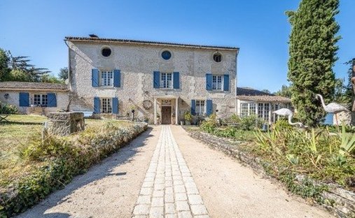 House in Niort, Nouvelle-Aquitaine, France 1
