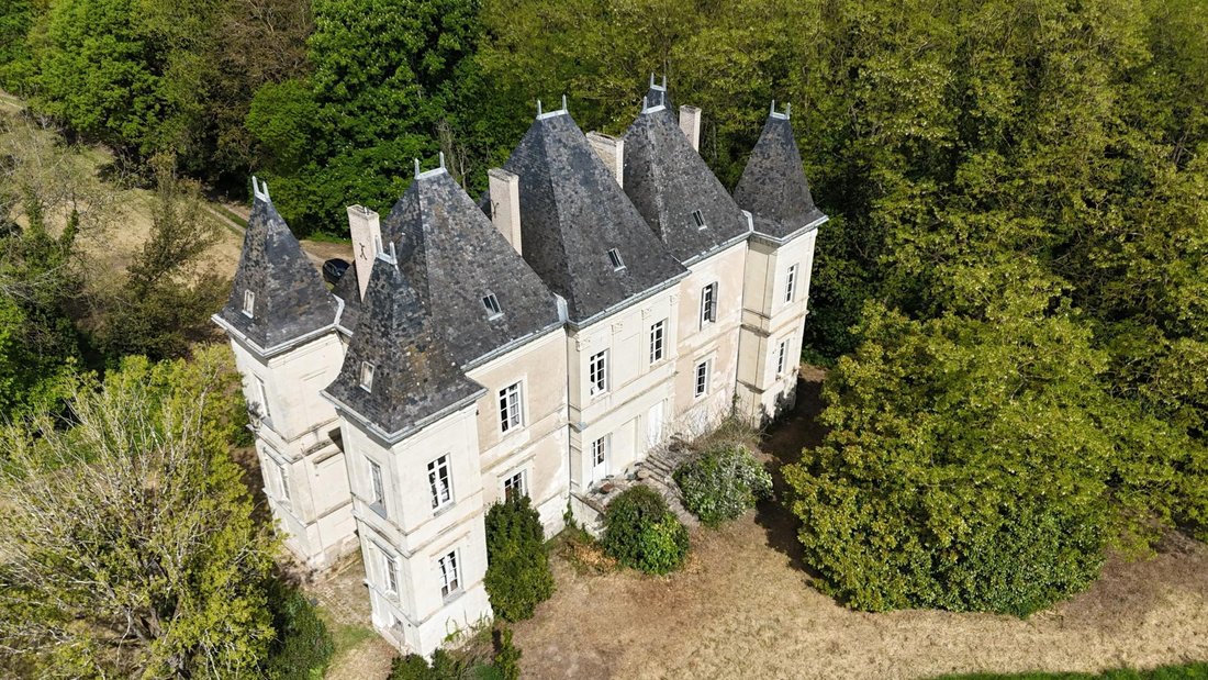 House in Neuille, Pays de la Loire, France 3 - 18305416