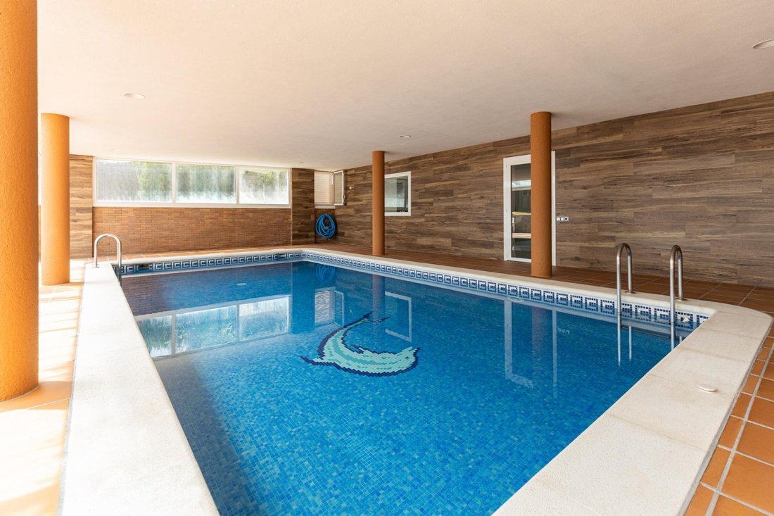 Villa in Sant Fruitos de Bages, Catalonia, Spain 4 - 18304493