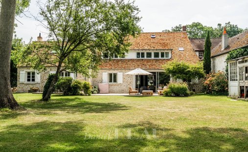 House in Bazainville, Ile-de-France, France 1