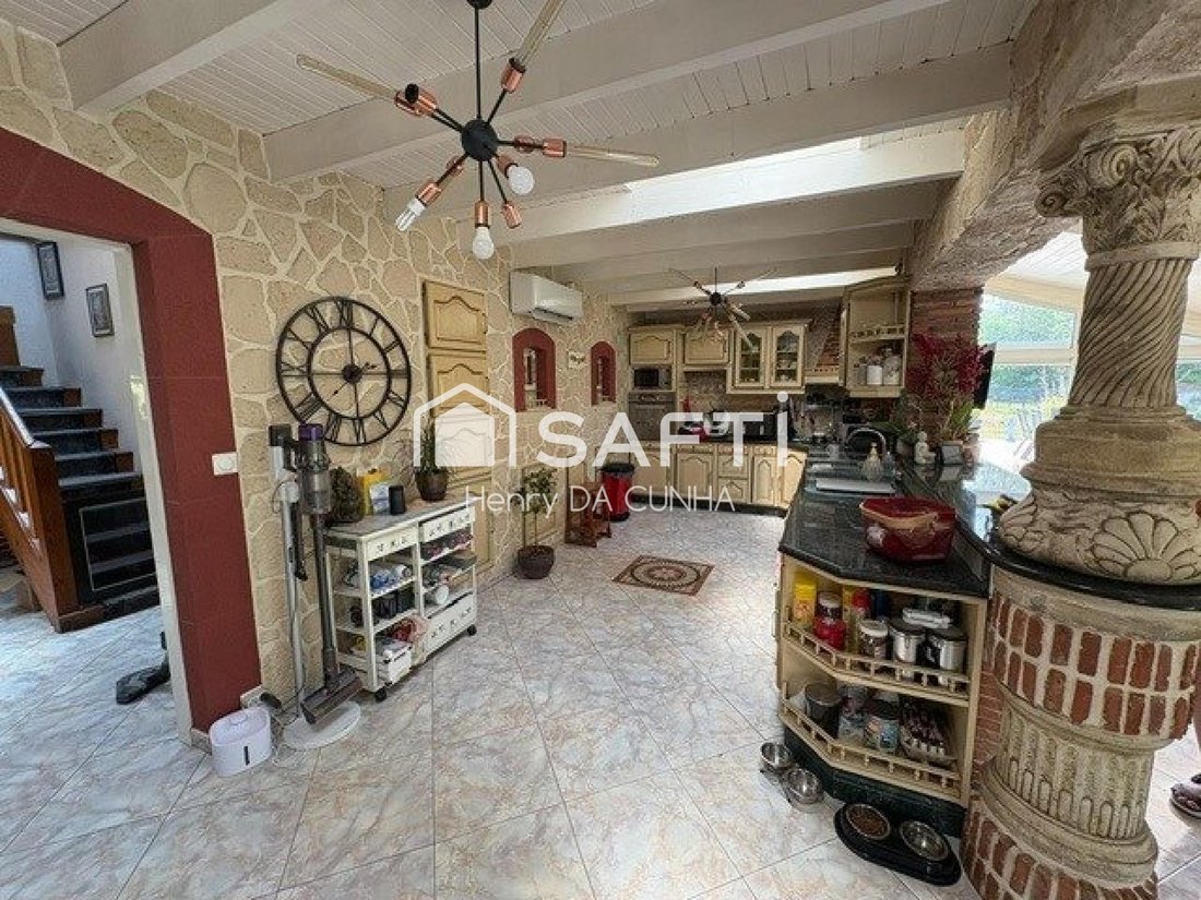 House in Parentis-en-Born, Nouvelle-Aquitaine, France 5 - 18305459