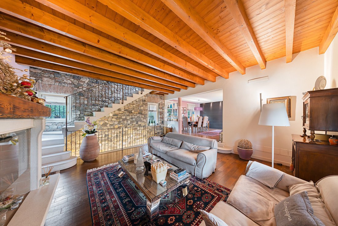 Villa in Maguzzano, Lonato del Garda, Lombardy 5 - 18304613