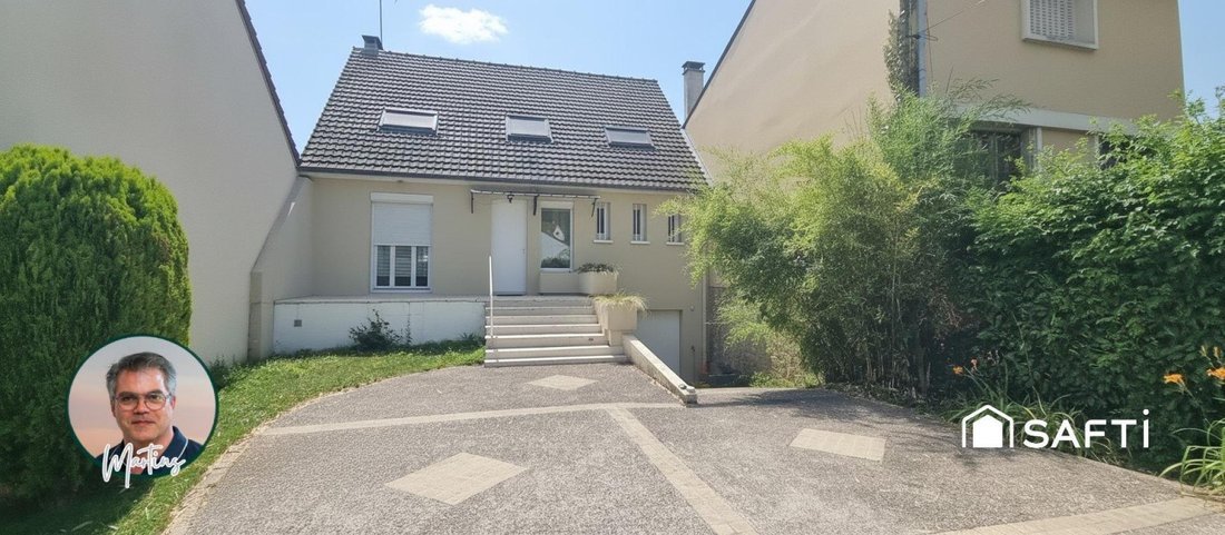 House in Centre Tilleuls-Fauvettes, Bures-sur-Yvette, France 2 - 18305592