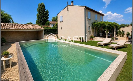 Casa en Nevons-ruta de Apt, L'Isle-sur-la-Sorgue, Francia 1