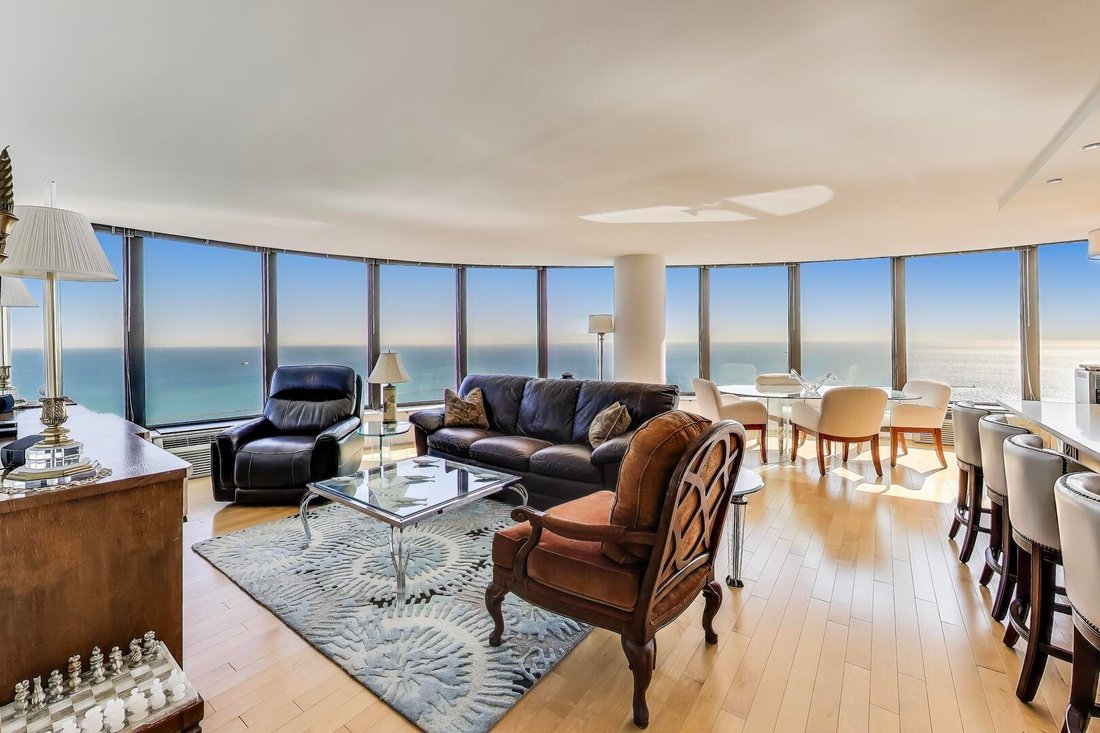 Condo in Chicago, Illinois, United States 4 - 18304550