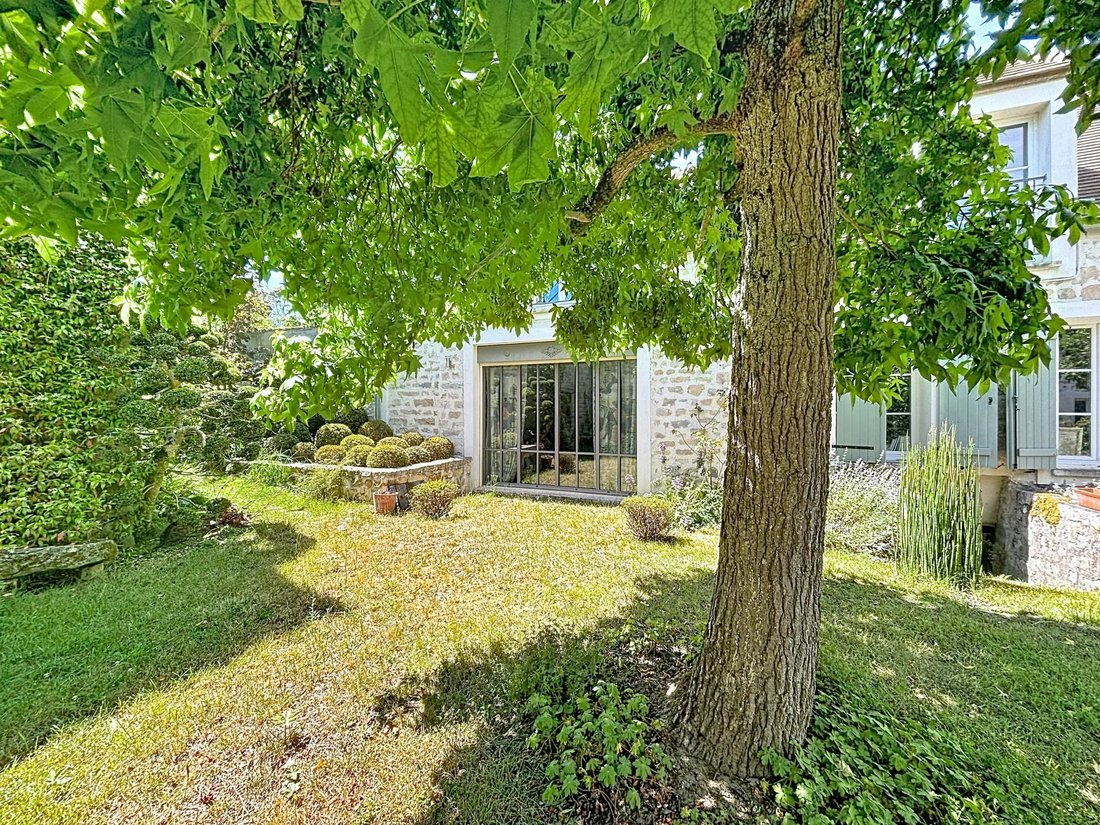 House in Noisy-sur-Ecole, Ile-de-France, France 2 - 18304421
