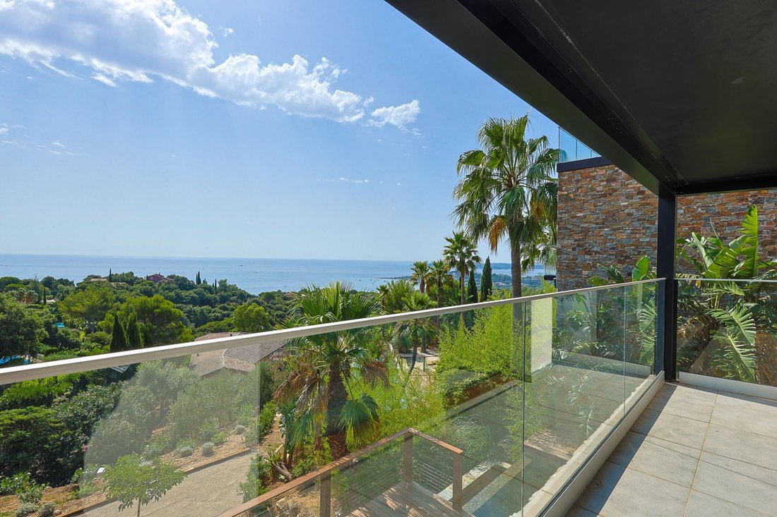 House in Nartelle-Noyer-Bellevue-bd des Sardinaux, Sainte-Maxime, France 4 - 16100583