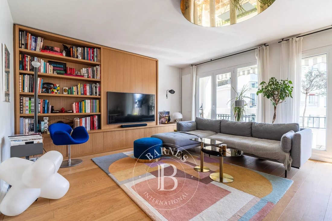 Apartment in Muette Sud, Paris 16e Arrondissement, Paris 2 - 18304275