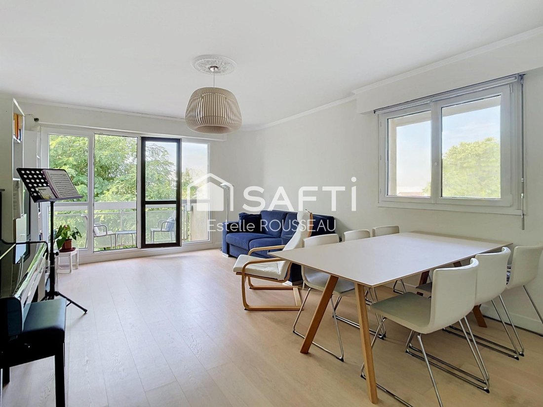 Apartment in Adamville, Saint-Maur-des-Fossés, France 1 - 18305561
