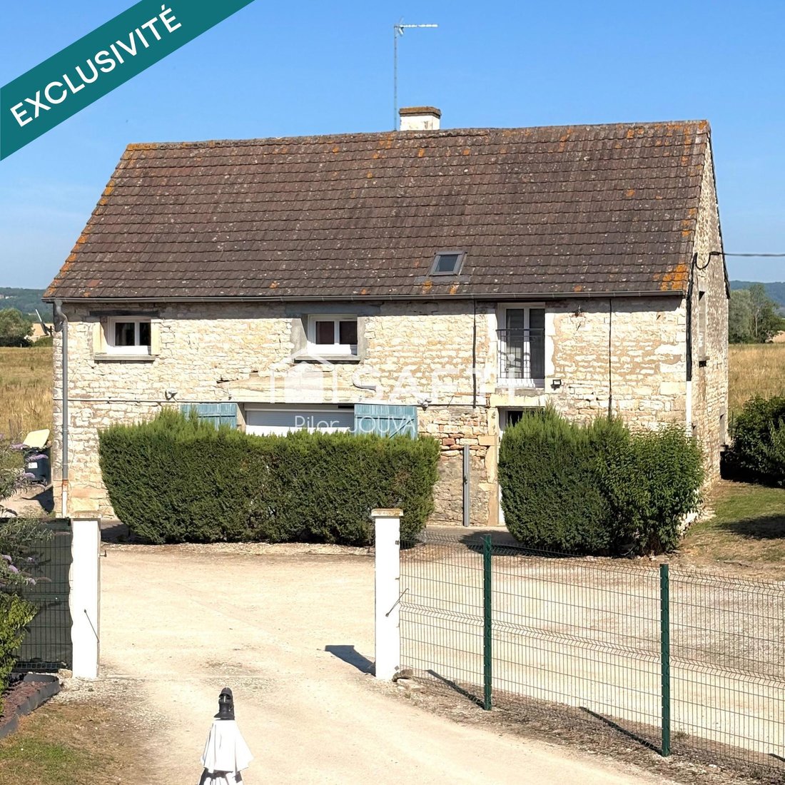 Casa en Fontaines, Borgoña-Franco Condado, Francia 4 - 18305587