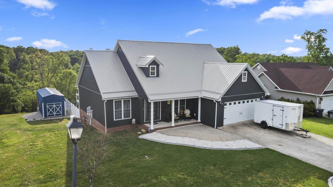 House in Catlettsburg, Kentucky, United States 1 - 18304303