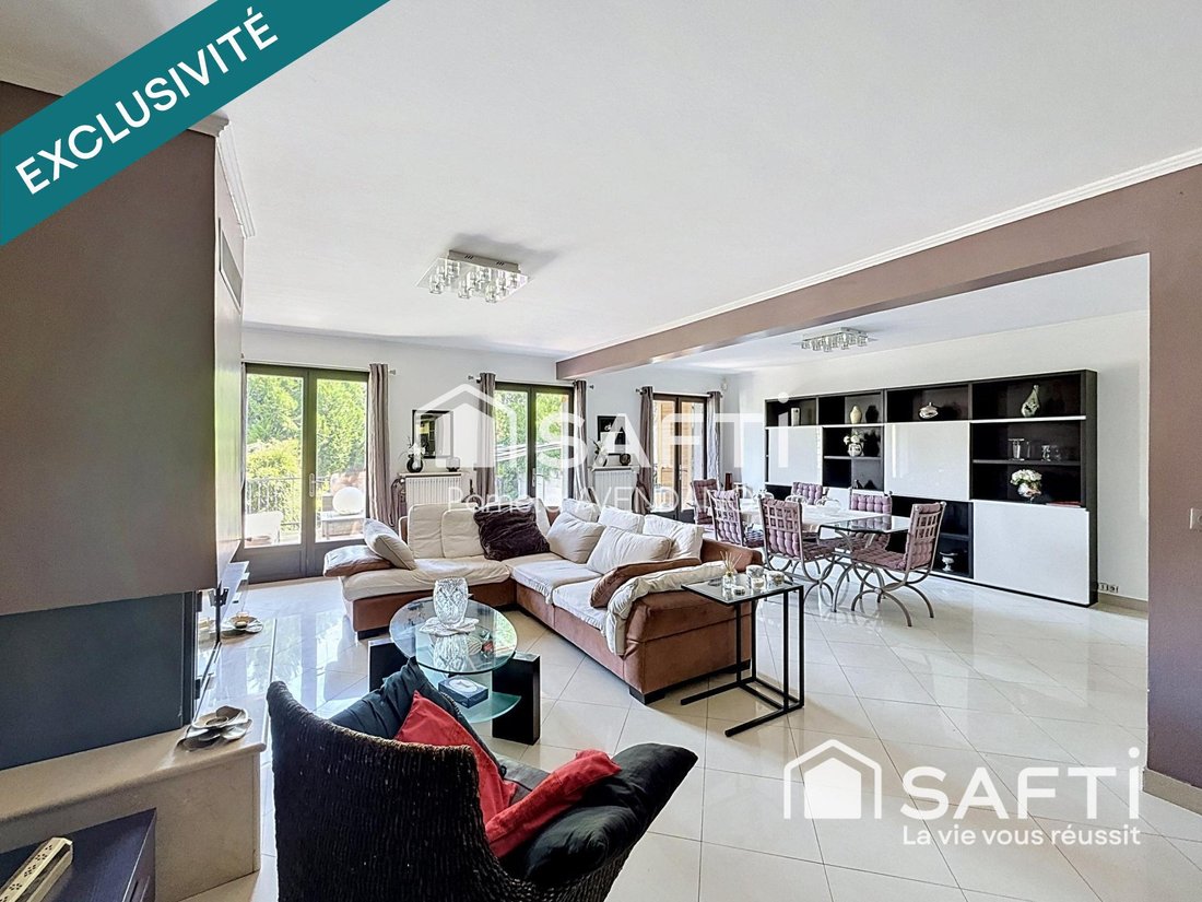 House in Drancy Centre, Drancy, France 1 - 18305417