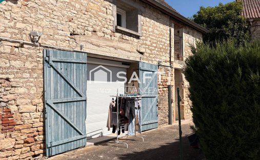 House in Fontaines, Bourgogne – Franche-Comté, France 1