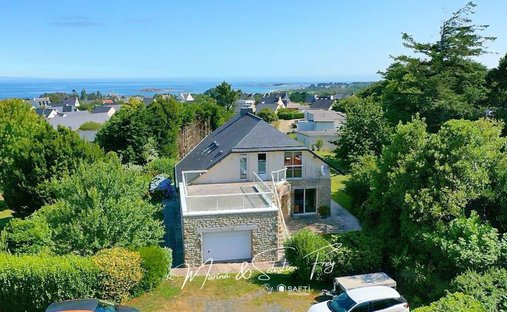 Maison à Trévou-Tréguignec, Bretagne, France 1