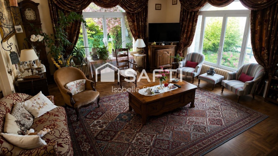 House in Montreuil-sur-Mer, Hauts-de-France, France 3 - 18305518
